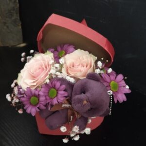 Walentynkowy flowerbox serce z misiem